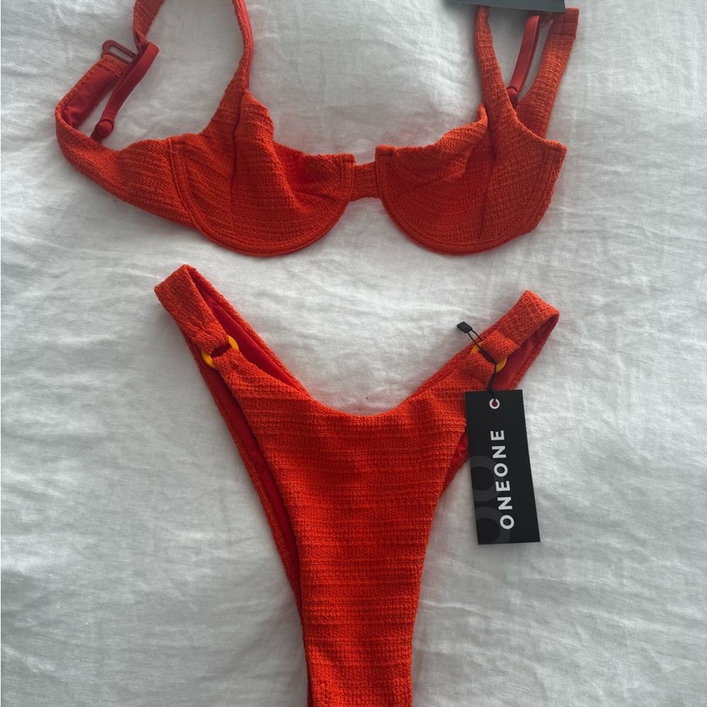 OneOne Justine Tiger Bikini Swimwear NEW - Picture 4 of 6